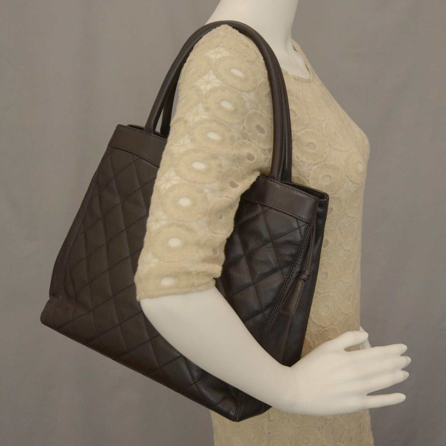 Lambskin Shopping Tote Black