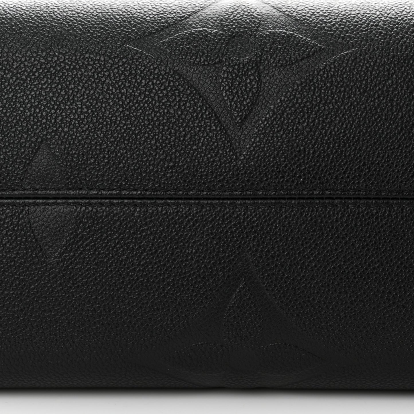 Empreinte Monogram Giant Onthego MM Black