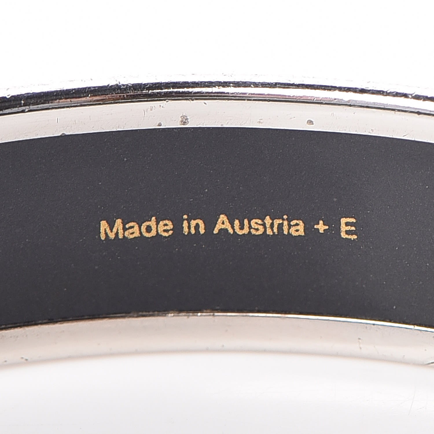 Hermes Enamel Printed Caleche Medium Bracelet 65 Pannacotta 5 of 6