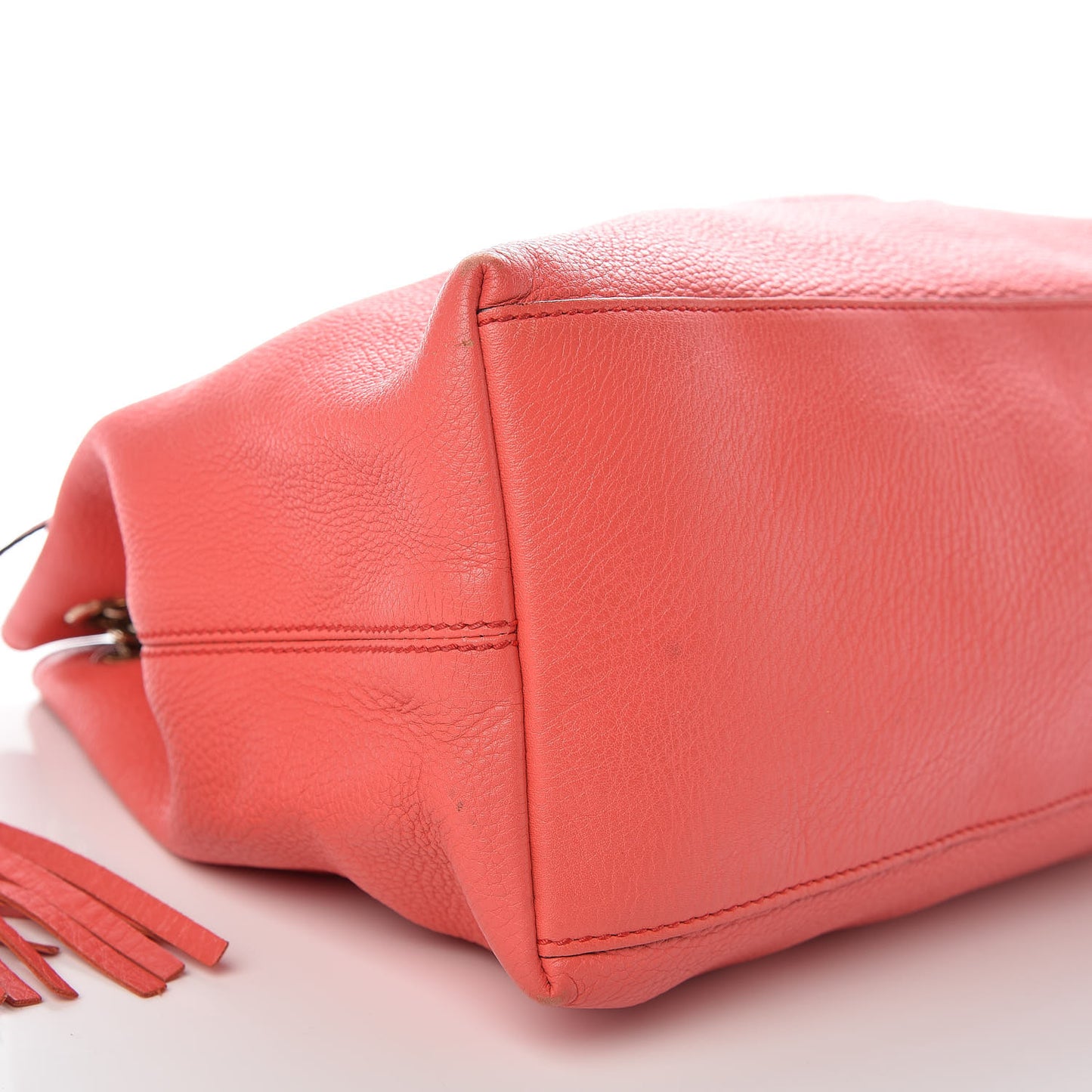Pebbled Calfskin Medium Soho Chain Shoulder Bag Begonia Pink