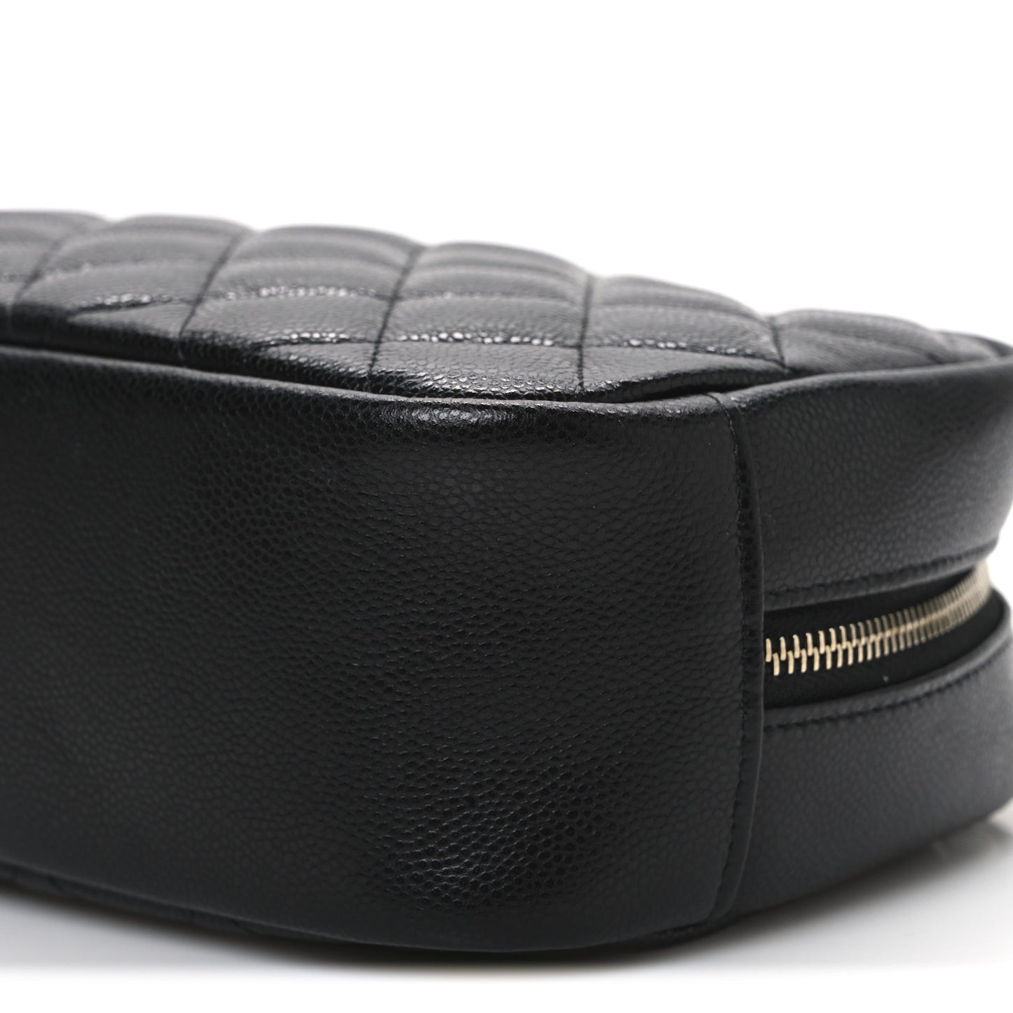 Caviar Quilted Medium Curvy Pouch Cosmetic Case Black