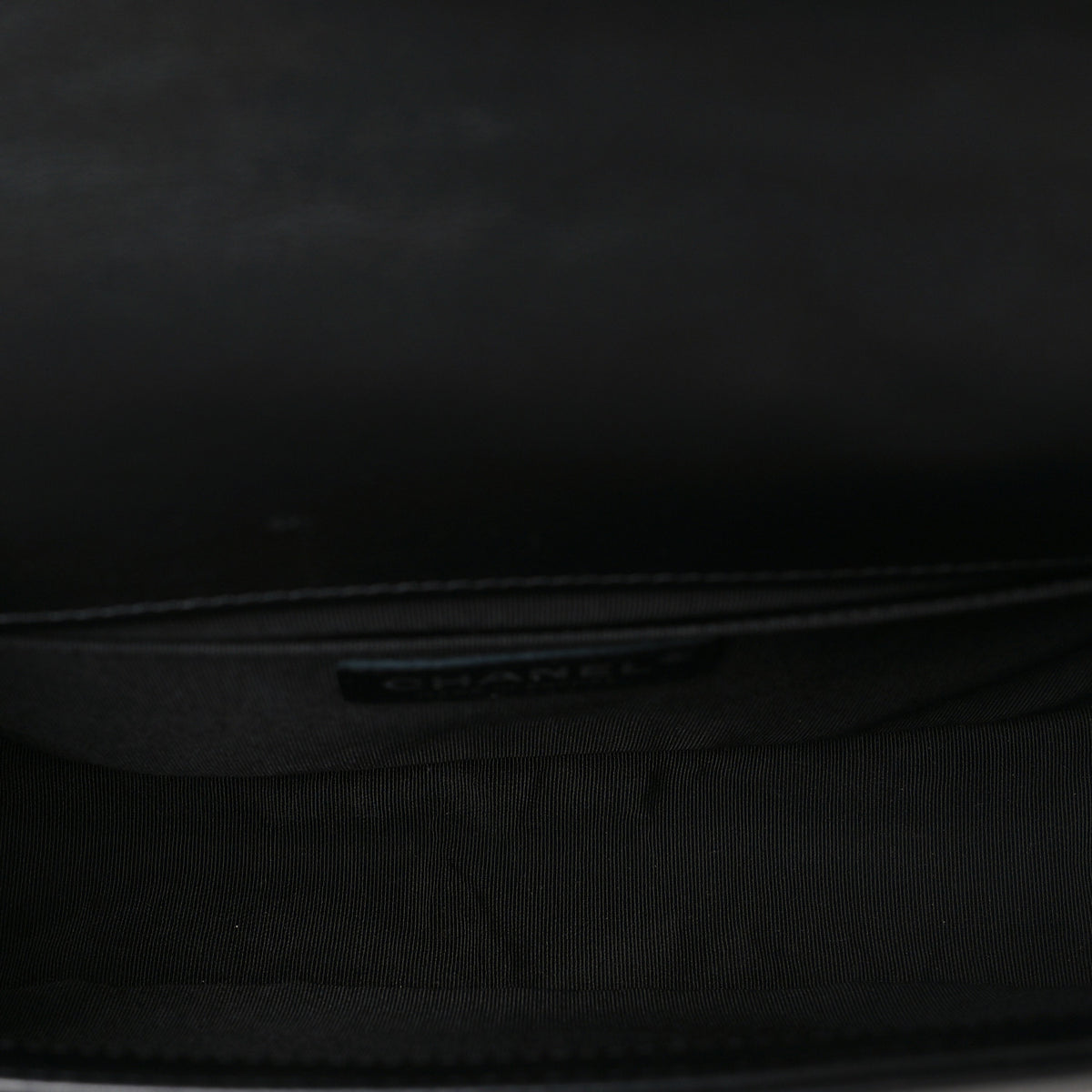 Calfskin Quilted Medium Boy Flap So Black