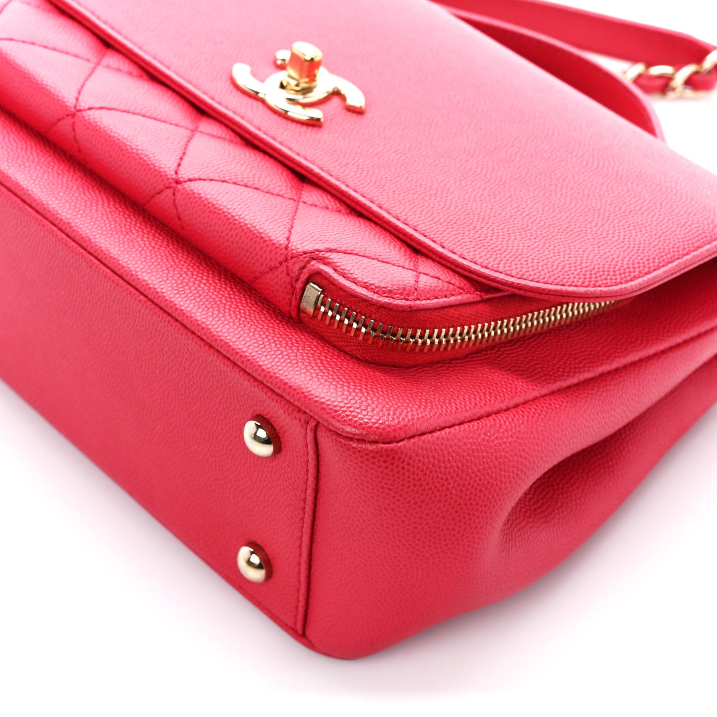 Caviar Quilted Medium Business Affinity Flap Red