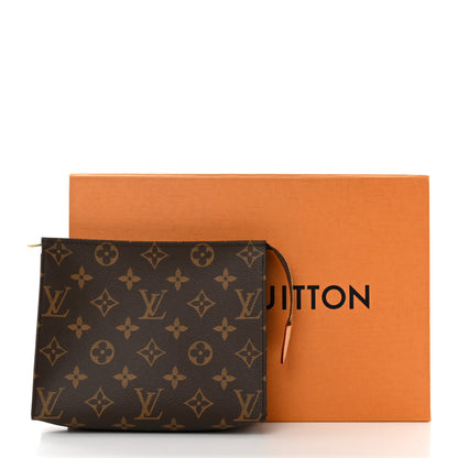 Louis Vuitton Monogram Toiletry Pouch 19 3 of 8