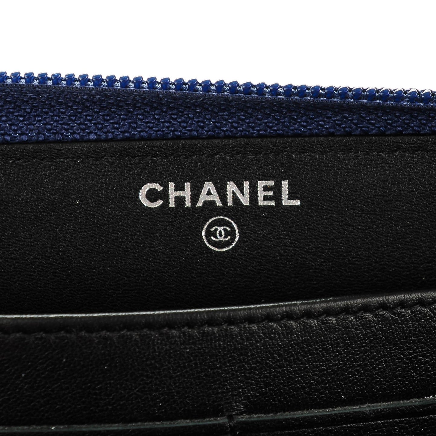 Calfskin Large Bi-Color Zip Around Boy Wallet Black Navy