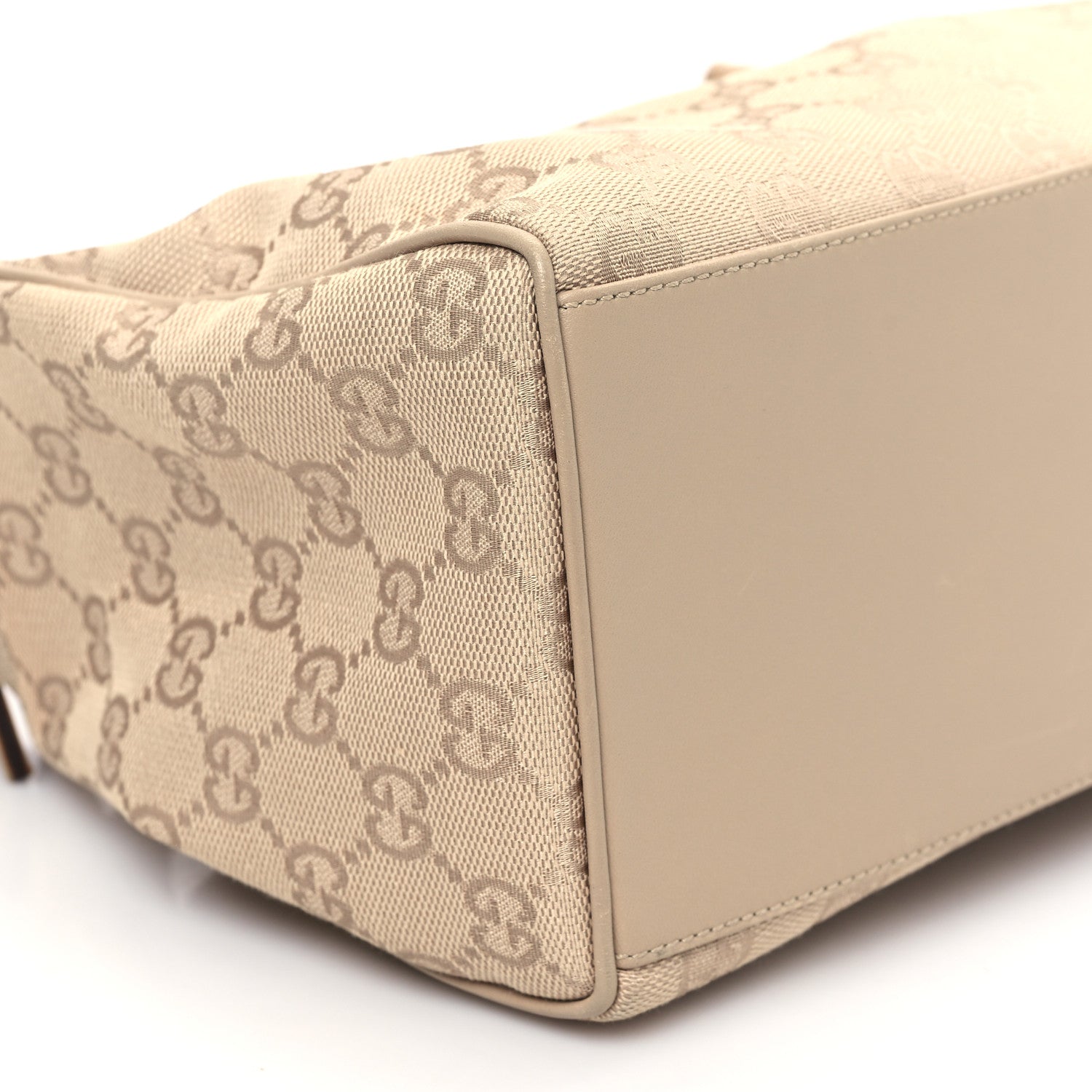 Gucci Monogram GG Signature Shoulder Bag Beige 9 of 11