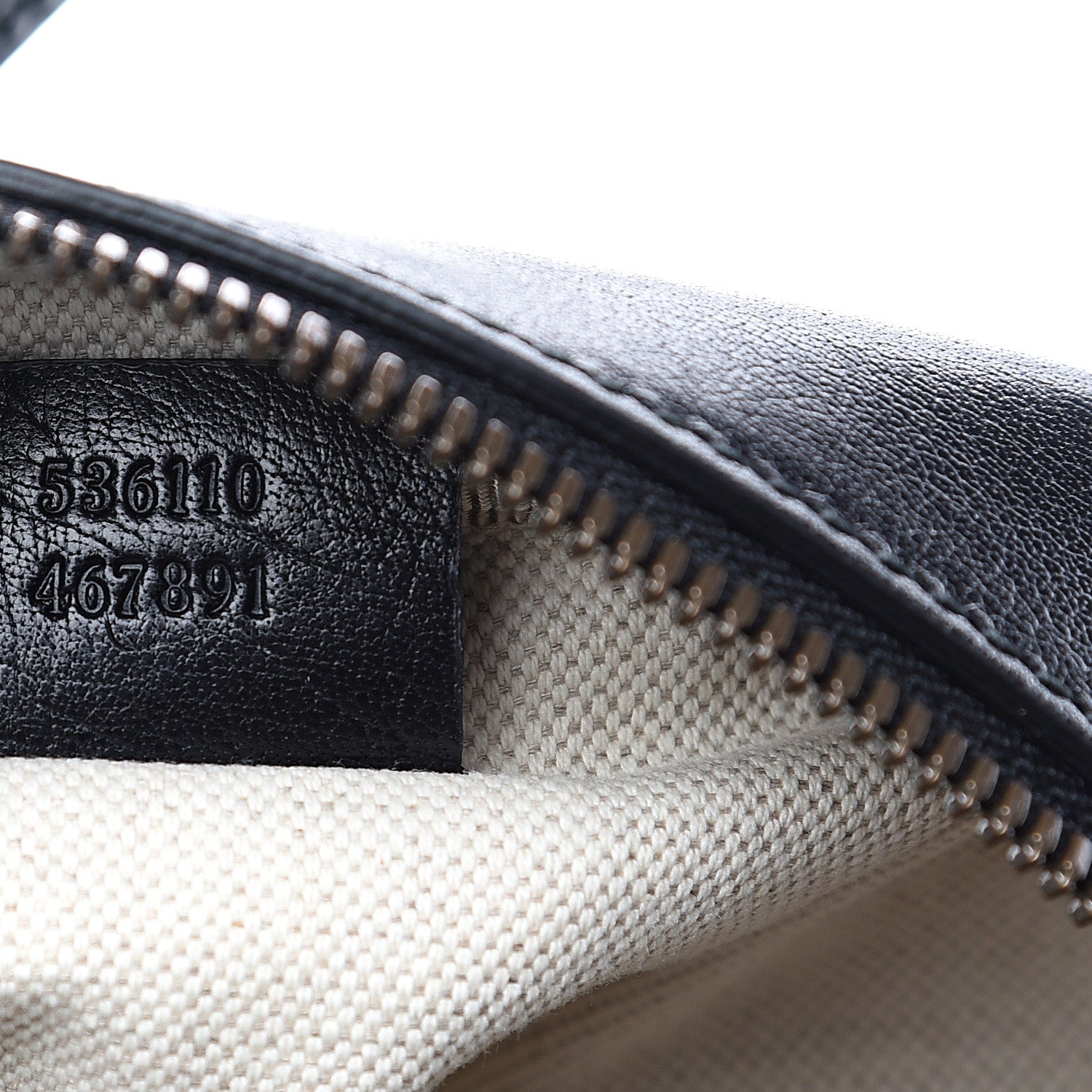 Gucci Piuma Lux Energy Tifosa Basketball Shaped Shoulder Bag Black 7 of 11