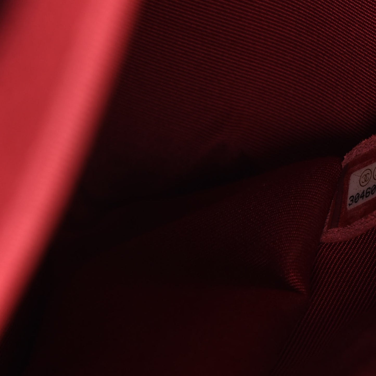 Calfskin Quilted XXL Travel Flap Bag Red