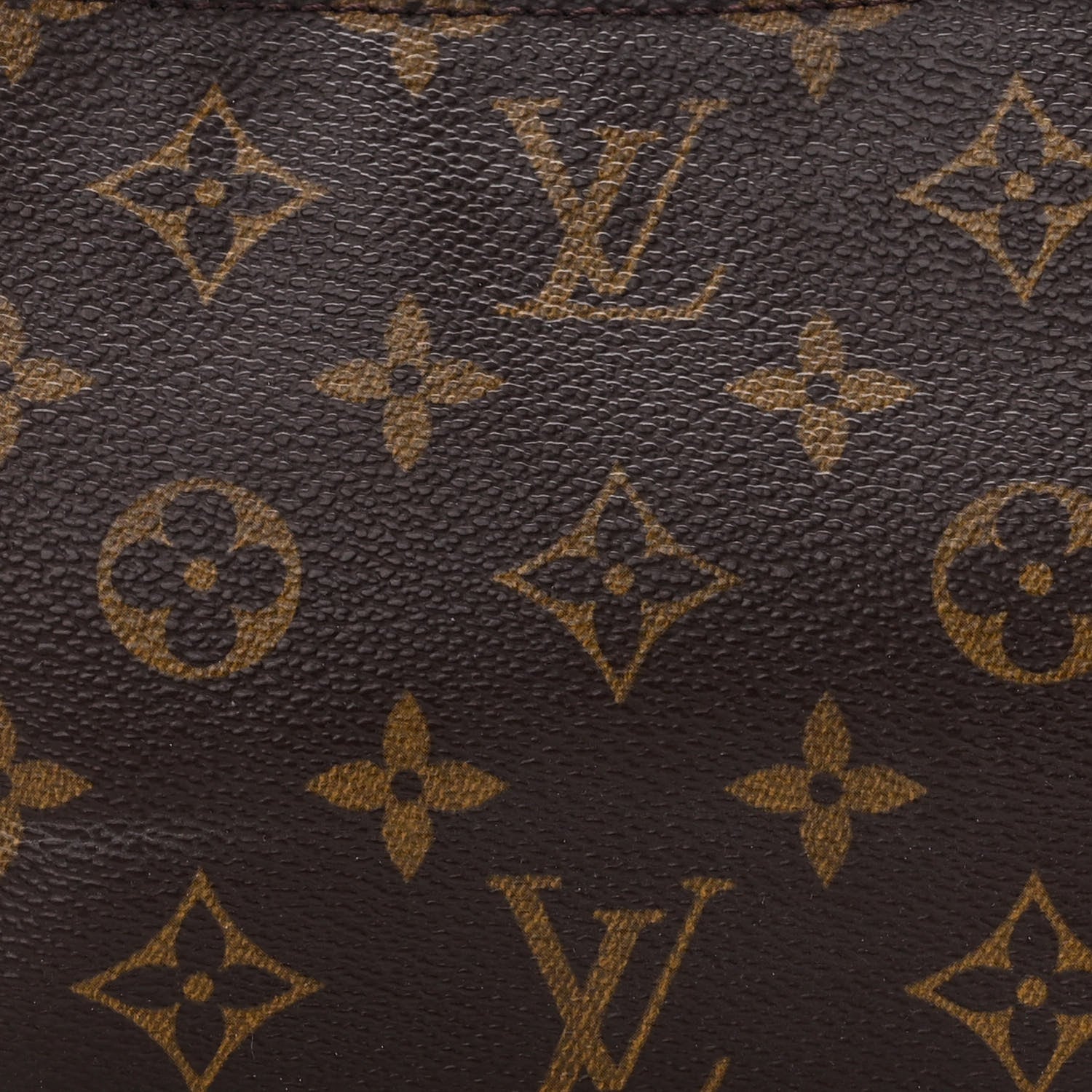 Louis Vuitton Monogram Trotteur 8 of 13