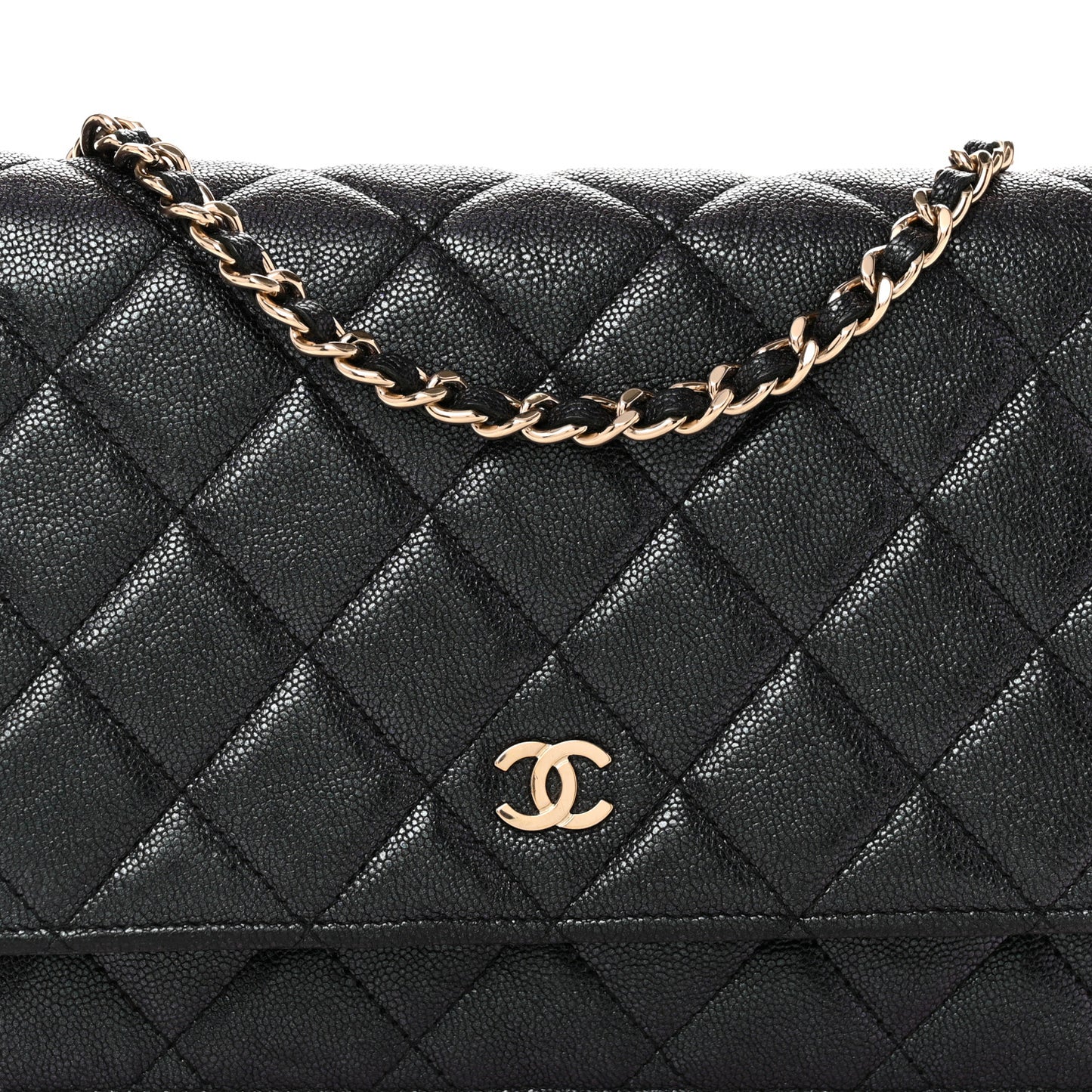 Iridescent Caviar Quilted Wallet on Chain WOC Black