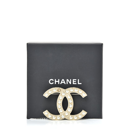 Chanel Pearl CC Brooch Pin Gold 8 of 8