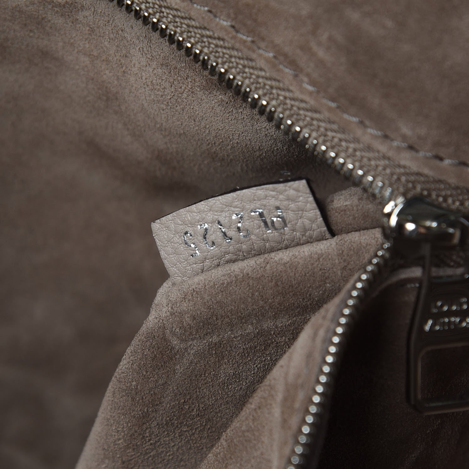 Louis Vuitton Veau Cachemire Soft Lockit PM Galet 8 of 8