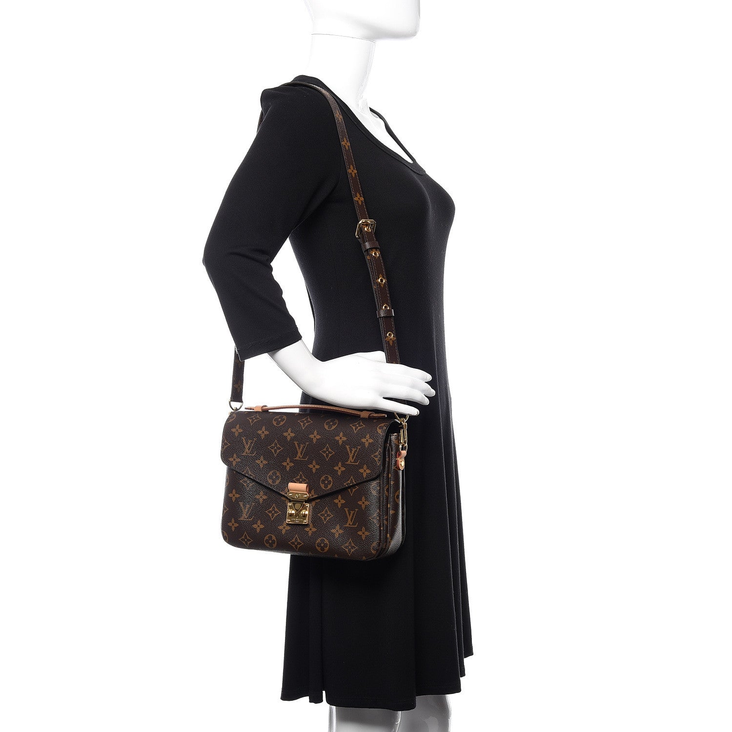 Louis Vuitton Monogram Pochette Metis 2 of 10