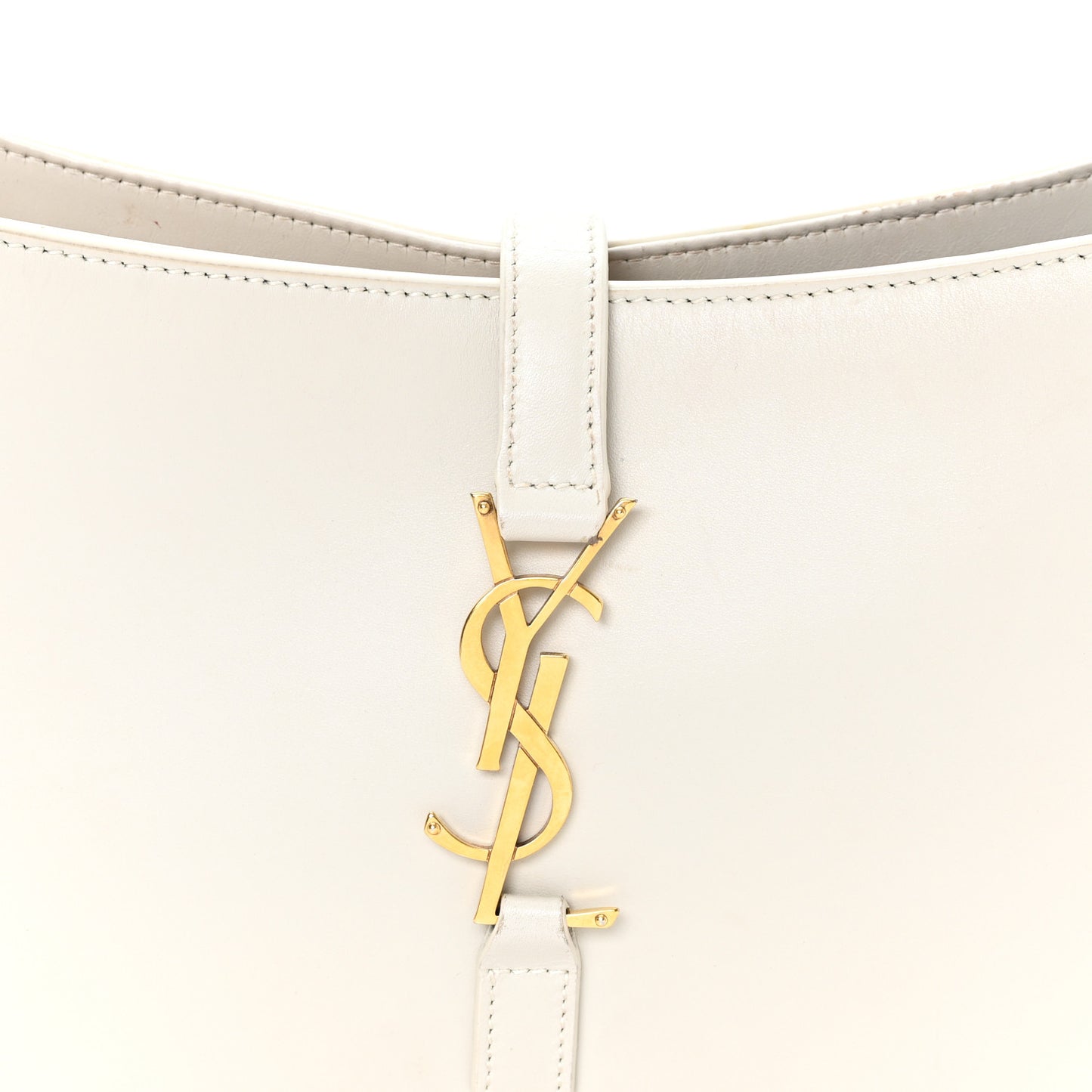 Smooth Calfskin Le 5 A 7 Hobo Crema Soft