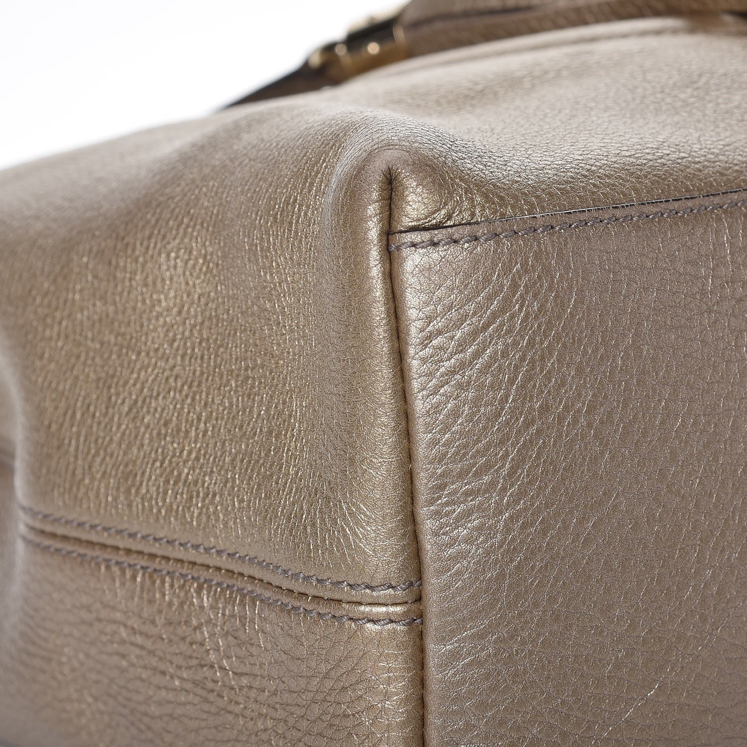 Gucci Metallic Pebbled Calfskin Medium Soho Chain Shoulder Bag Golden Beige 10 of 13