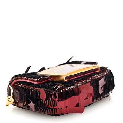 Fendi Sequin Paillettes Shiny Nappa Sex and the City Nano Maxi Buckle Baguette Charm Granata 3 of 10