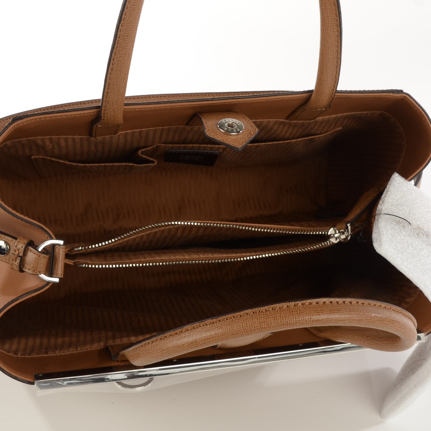 Fendi Vitello Elite Regular 2Jours Tote Orzo 5 of 11