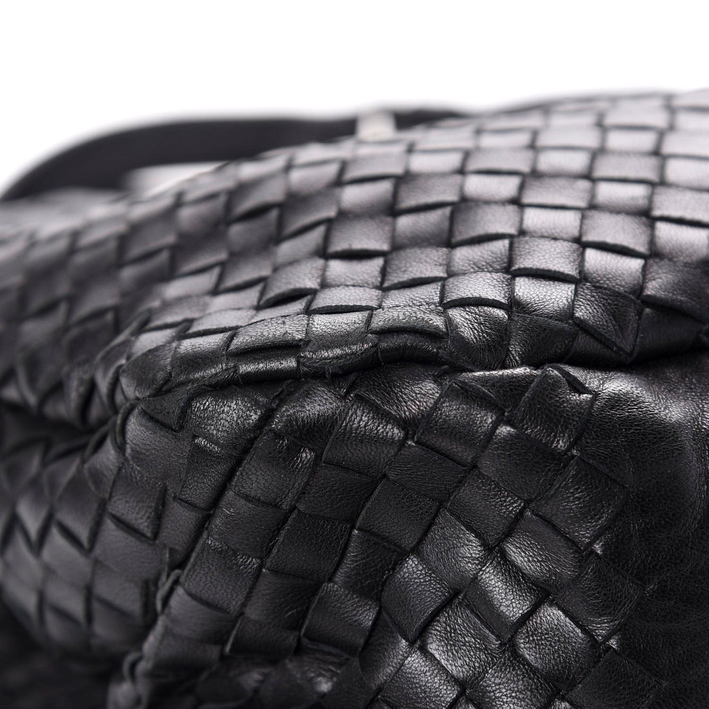 Nappa Intrecciato Medium Campana Black