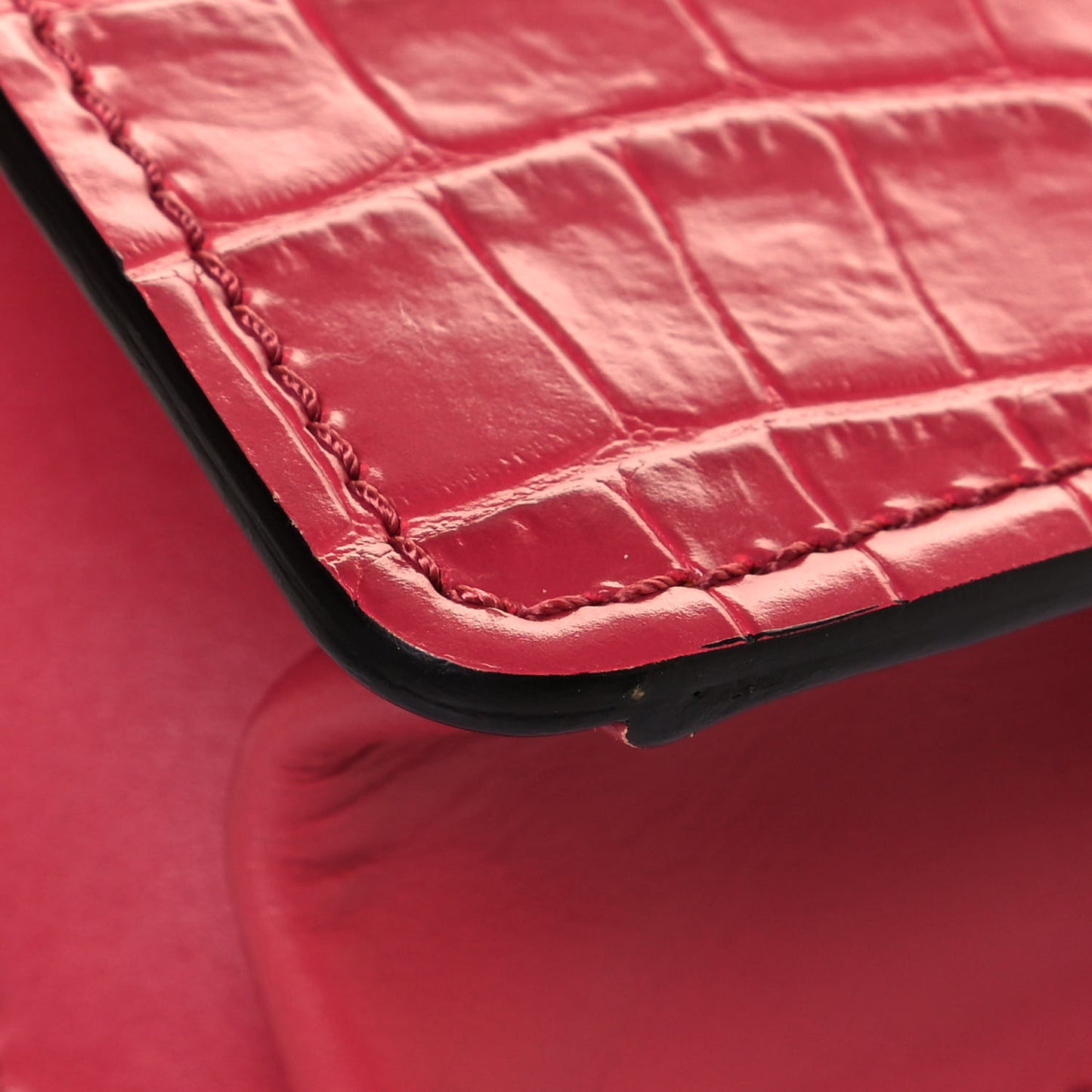Calfskin Crocodile Embossed Mini Aby Chain Shoulder Bag Graphic Pink
