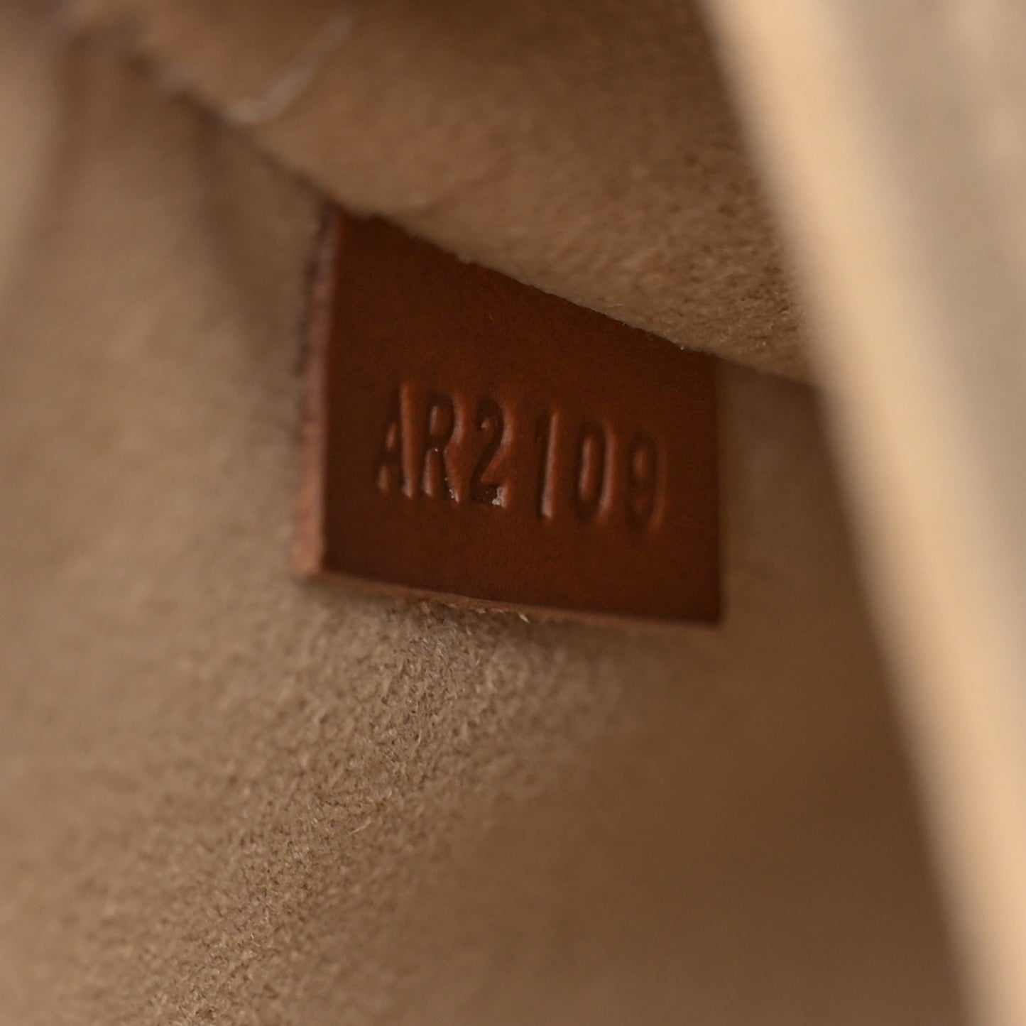 Monogram Marignan Rose Poudre