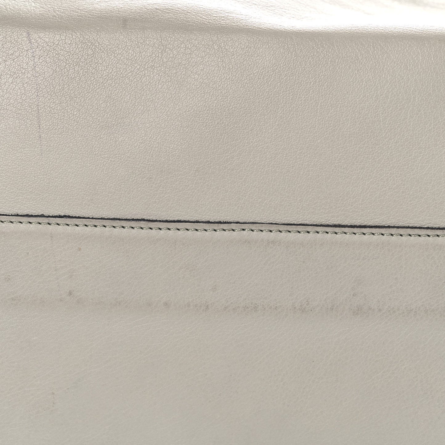Veau Papier A4 Zip Around Tote Gray