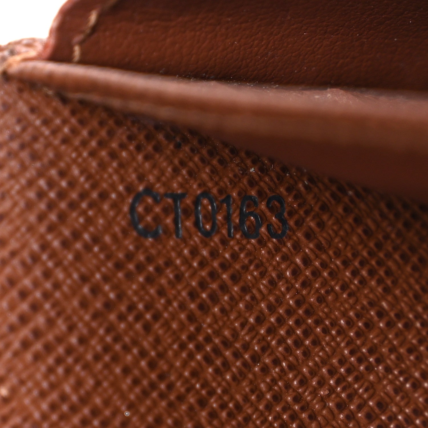 Louis Vuitton Monogram Sarah Wallet 7 of 9