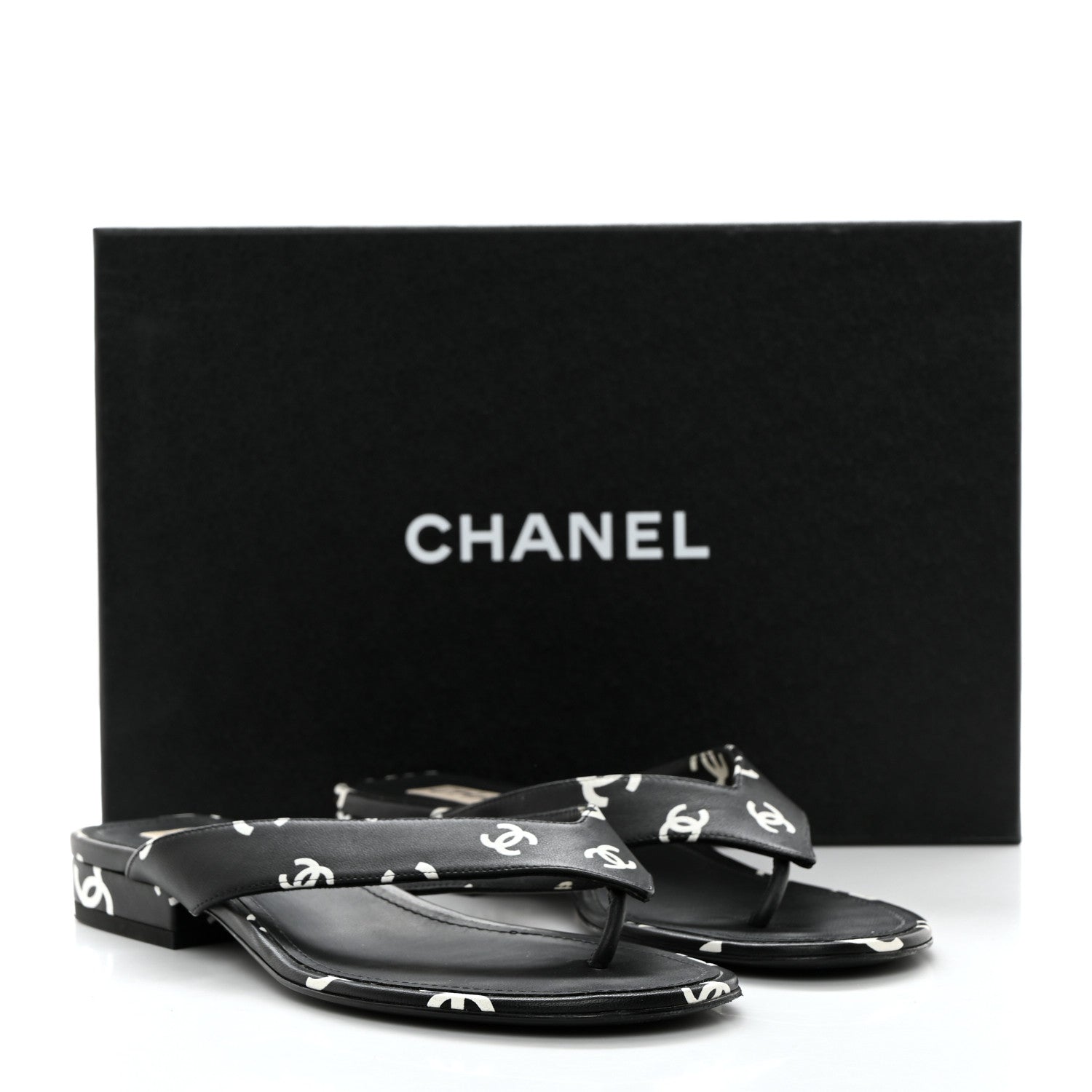 Chanel Printed Lambskin Coco Beach Thong Sandals 37 Black White 9 of 9