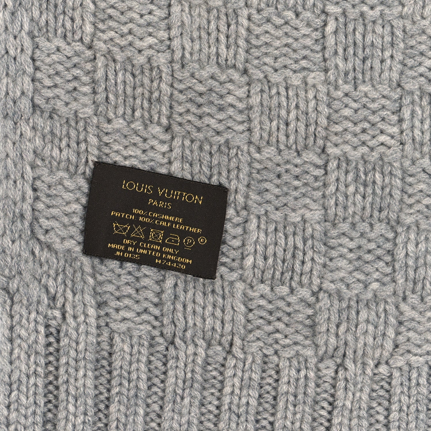 Louis Vuitton Cashmere Damier Helsinki Scarf Grey 4 of 4