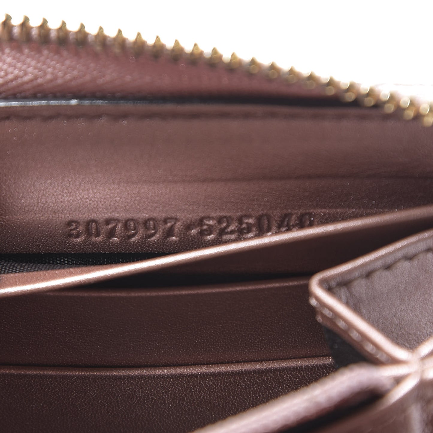 Patent Microguccissima Bow Heart Zip Around Wallet Golden Beige