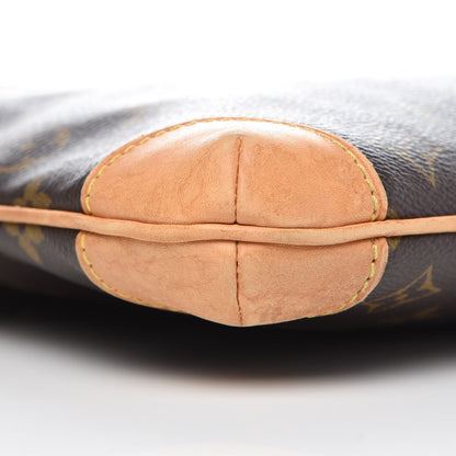 Louis Vuitton Monogram Sac Coussin GM 8 of 10