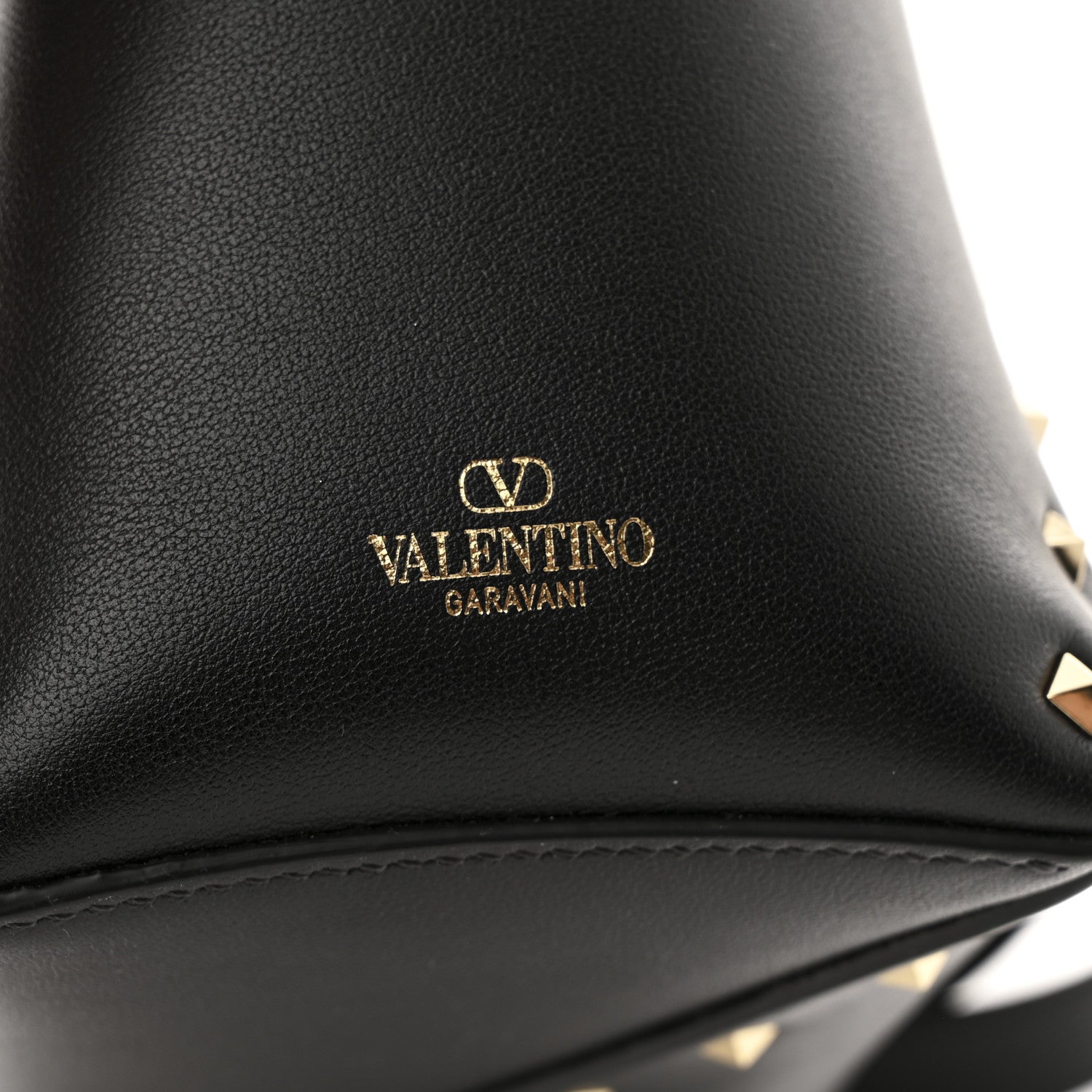 Valentino Garavani Calfskin Rockstud Wispy Bucket Bag Black 6 of 10