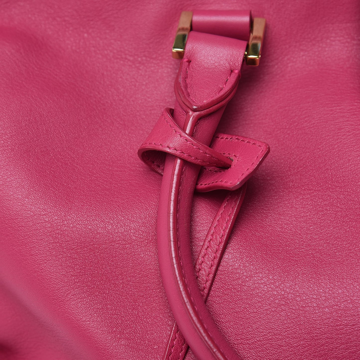 Calfskin Medium Classic Y Cabas Fuchsia
