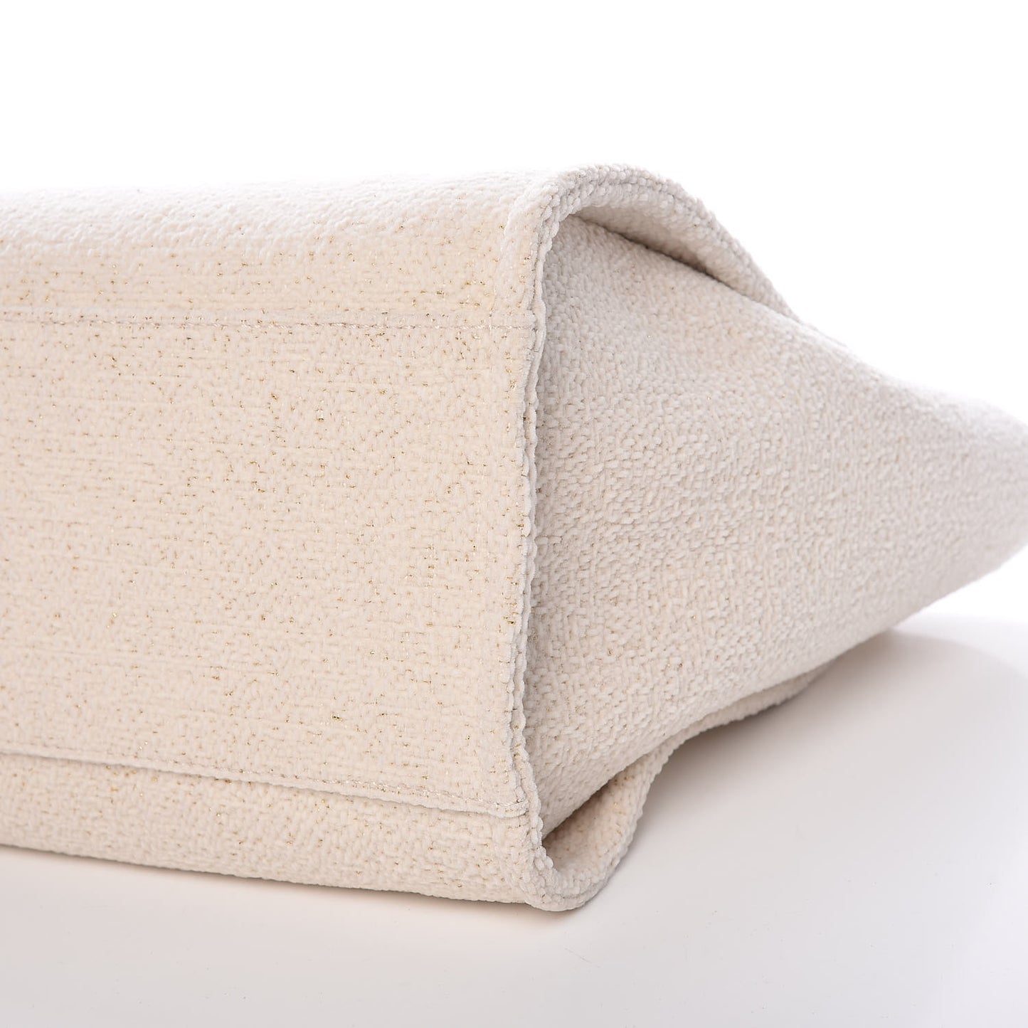 Lurex Boucle Medium Deauville Tote White