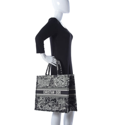 Christian Dior Canvas Embroidered Large Around The World Book Tote Black White 2 of 9