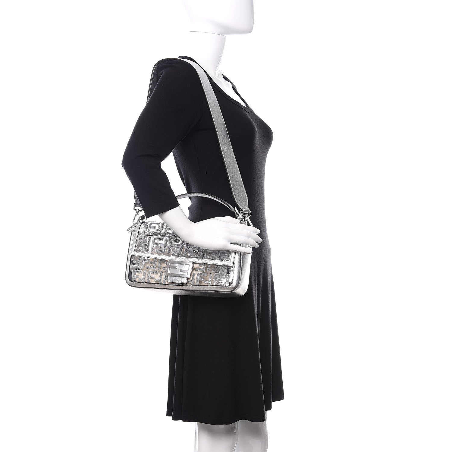 Fendi PVC Vitello Catalan Mirror Sequin FF Baguette Argento 2 of 12