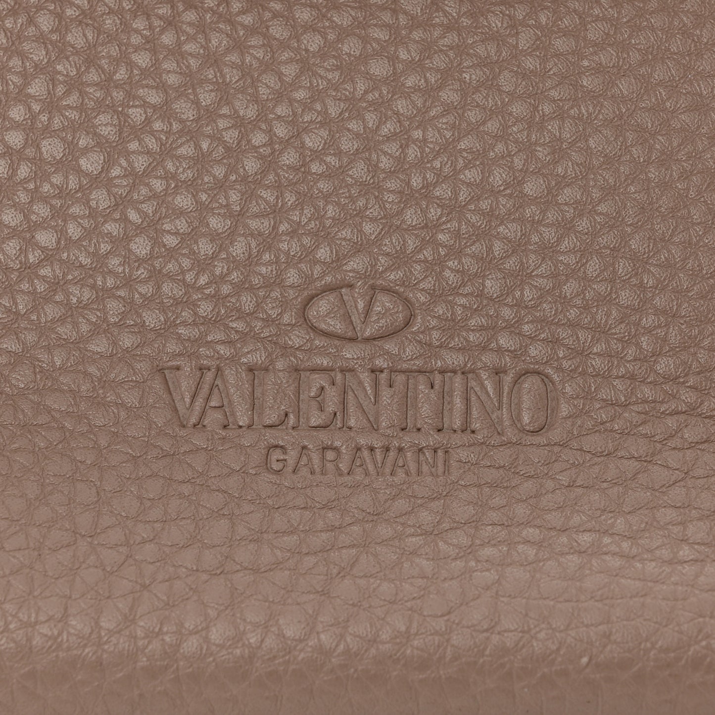 Grained Calfskin Rockstud Shoulder Tote Poudre