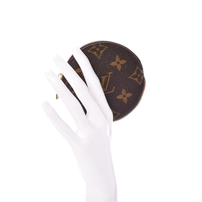 Louis Vuitton Monogram Round Coin Purse 2 of 7