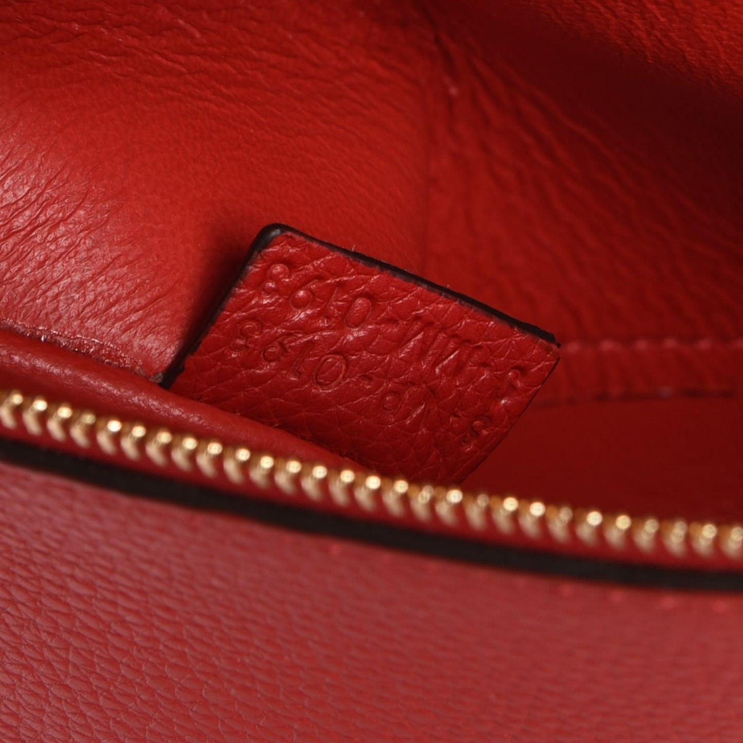 Drummed Calfskin Suede Medium Trapeze Coquelicot