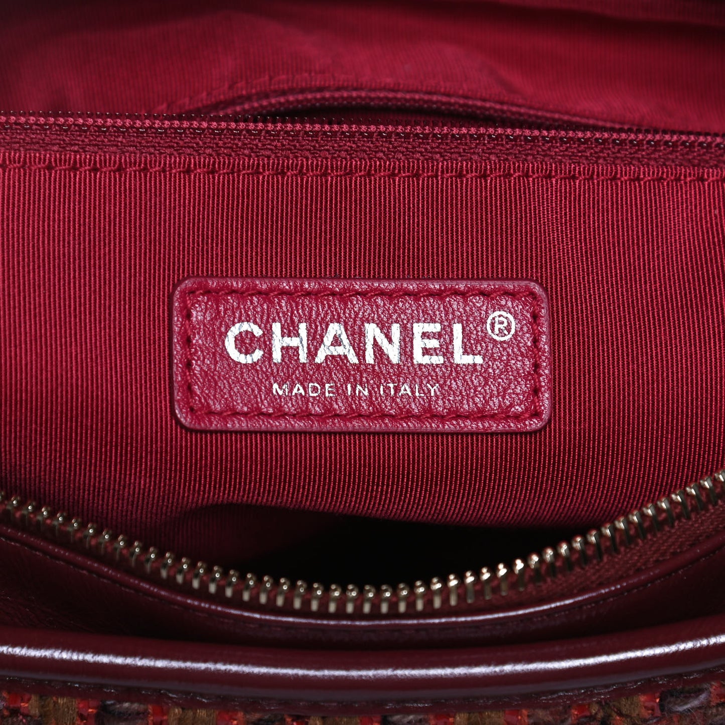 Tweed Calfskin Medium Gabrielle Hobo Burgundy