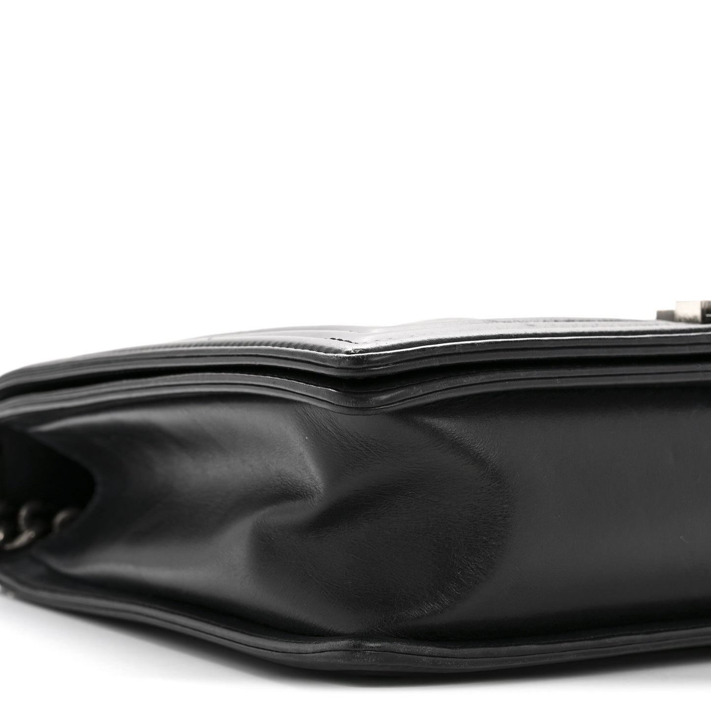 Calfskin Embossed Stitch Large Boy Flap Black