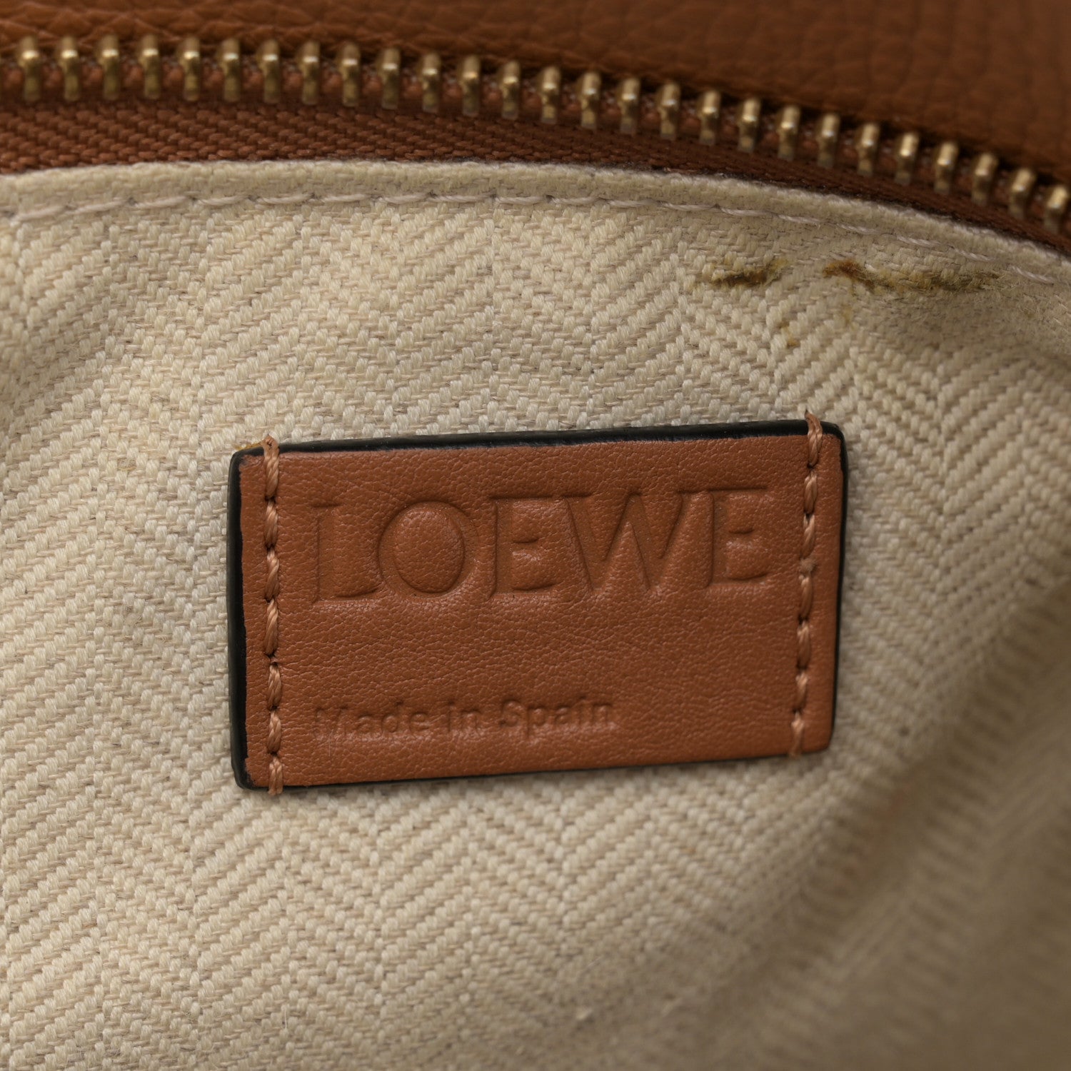 Loewe Calfskin Medium Puzzle Bag Light Caramel 6 of 12