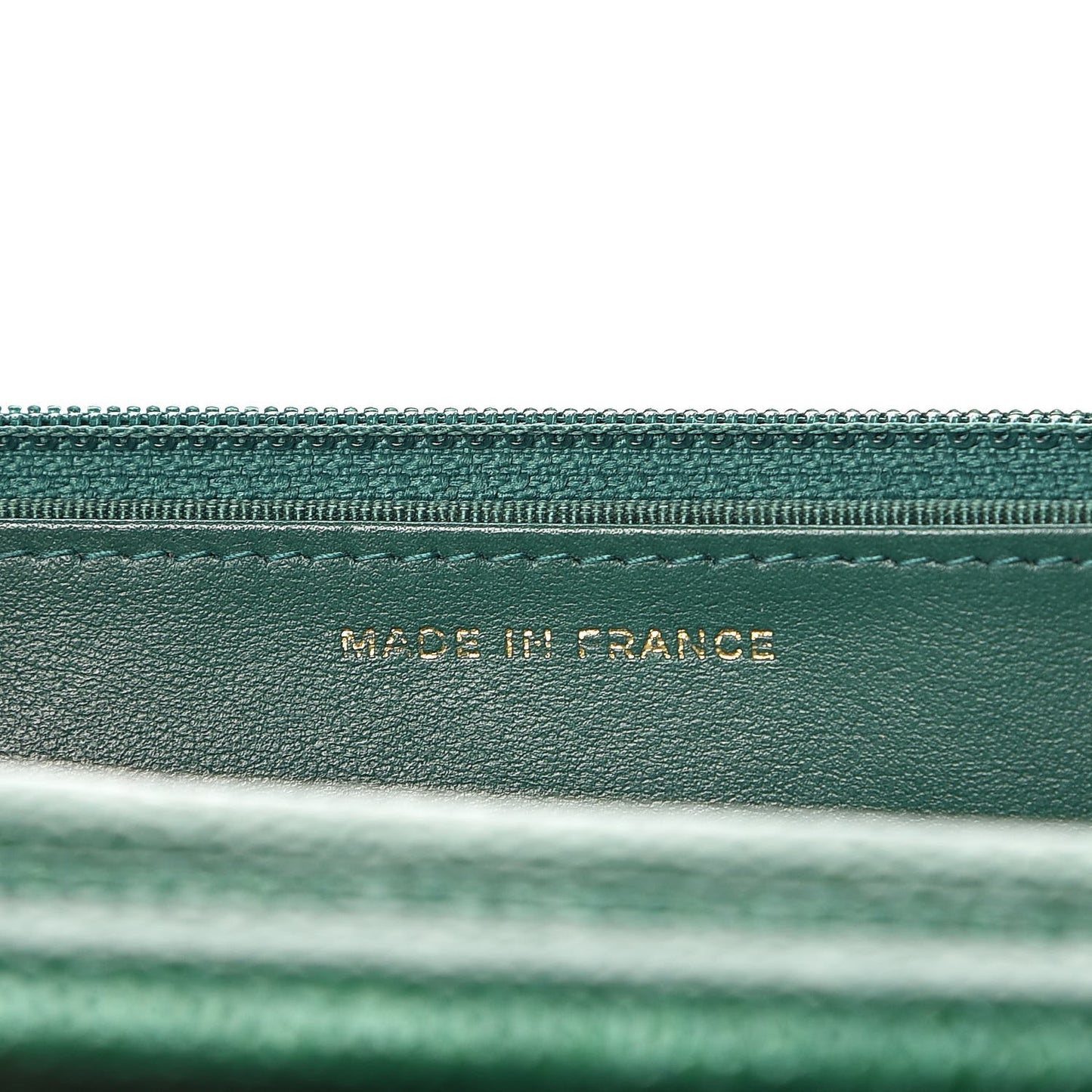 Metallic Caviar Quilted Wallet On Chain WOC Green