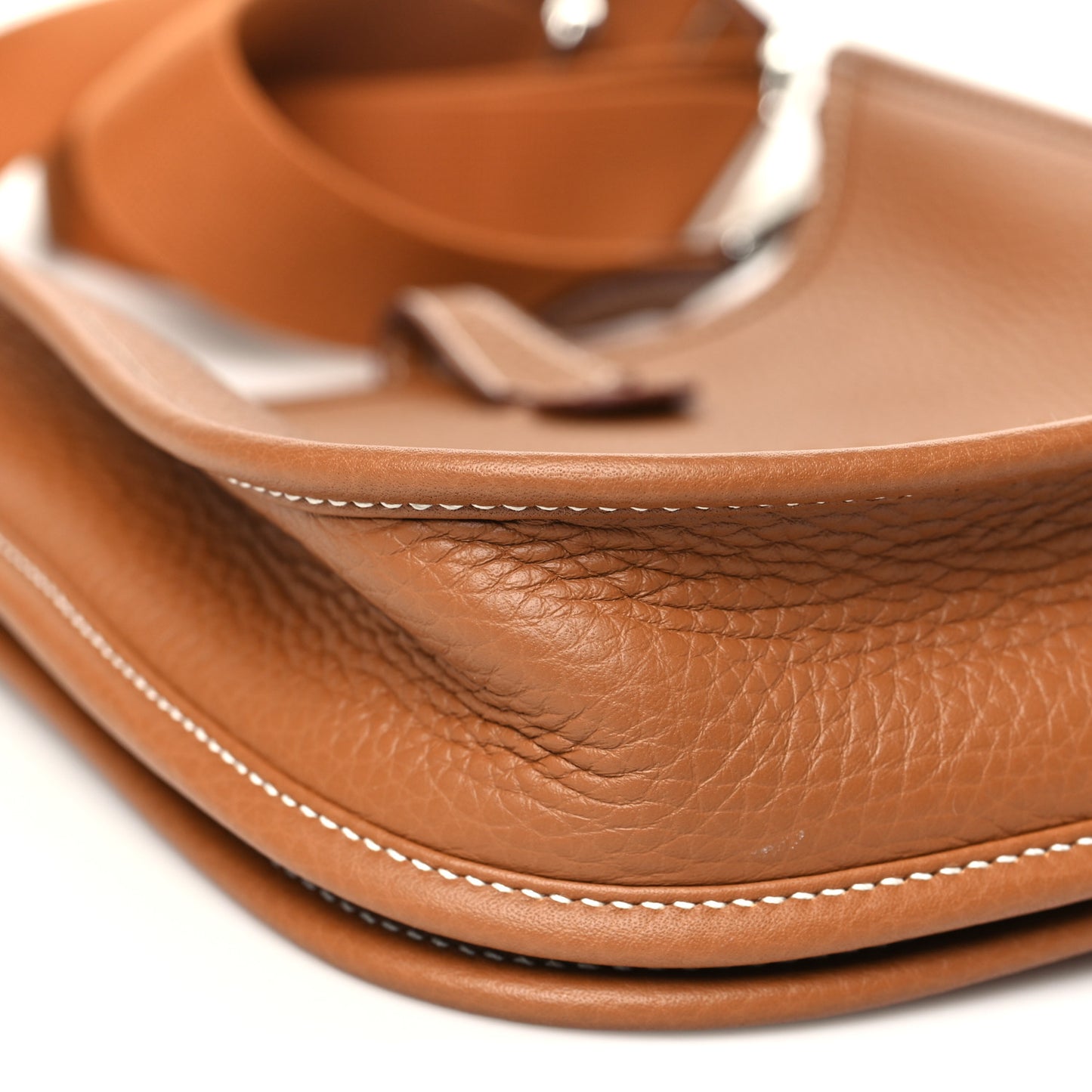 Taurillon Clemence Evelyne 23 Poche III Gold