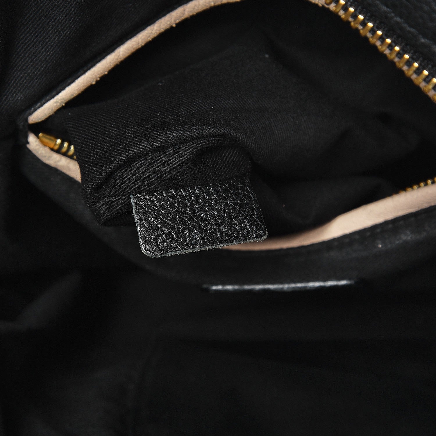 Chloe Calfskin Medium Paraty Black 8 of 20