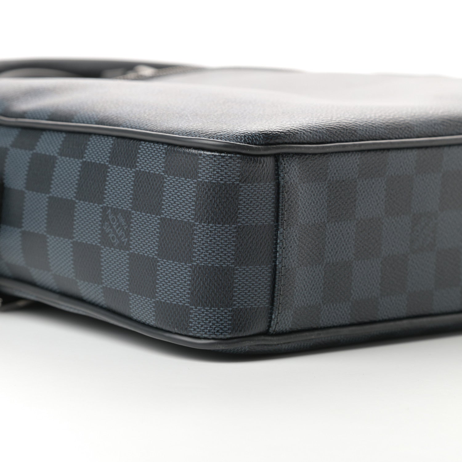 Louis Vuitton Damier Cobalt Porte Document Business 8 of 9