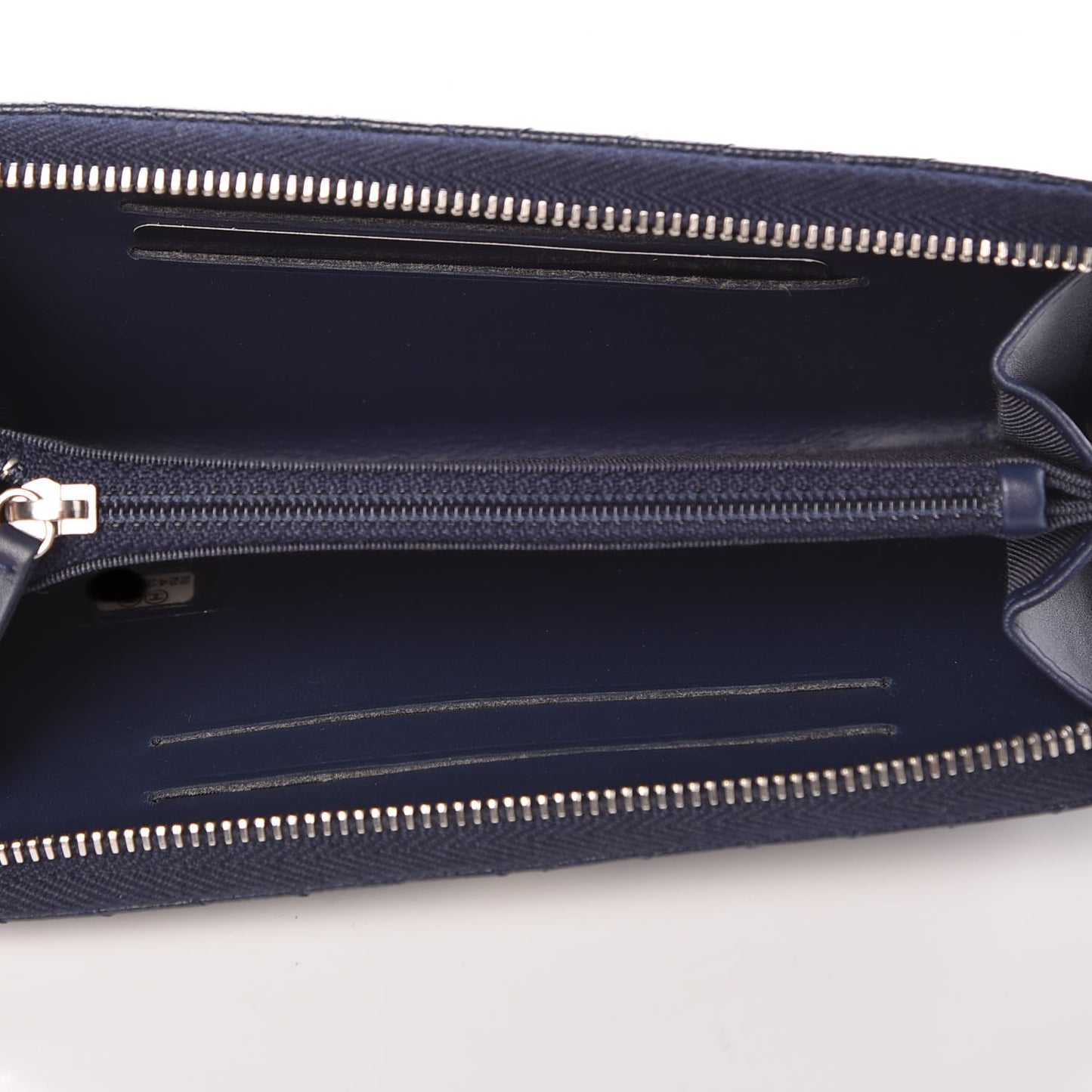 Caviar Chevron Quilted Small Zip Around Wallet Blue