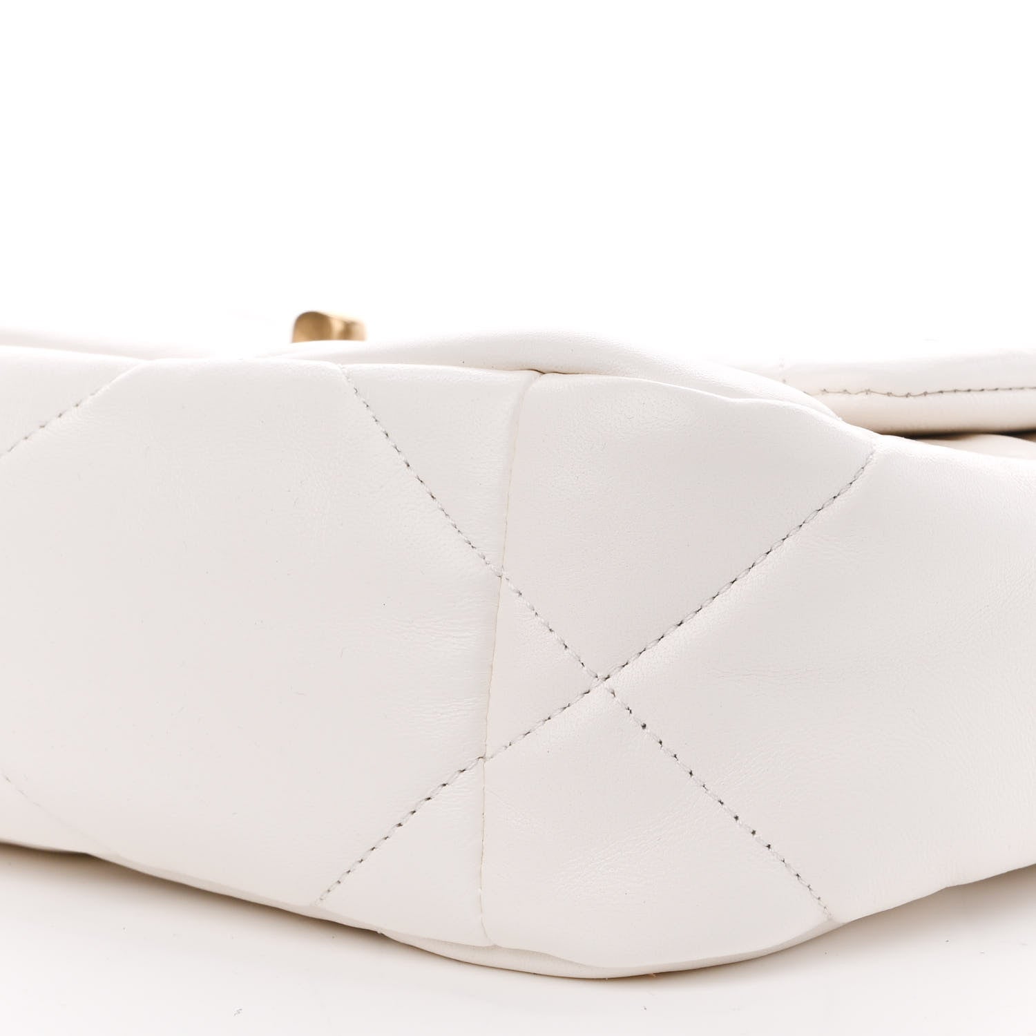 Chanel Lambskin Quilted Medium Chanel 19 Flap White 10 of 10