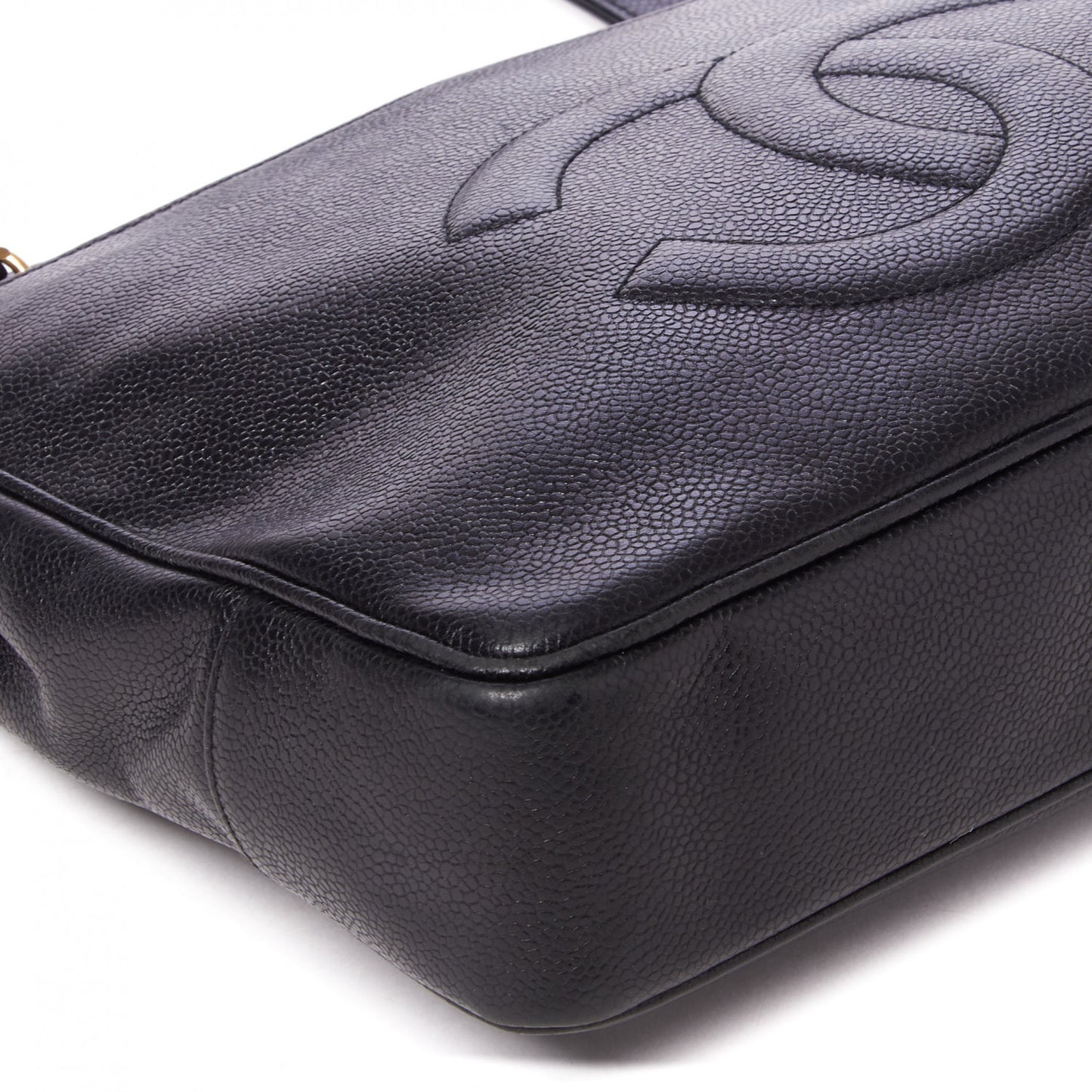 Caviar CC Shoulder Bag Black