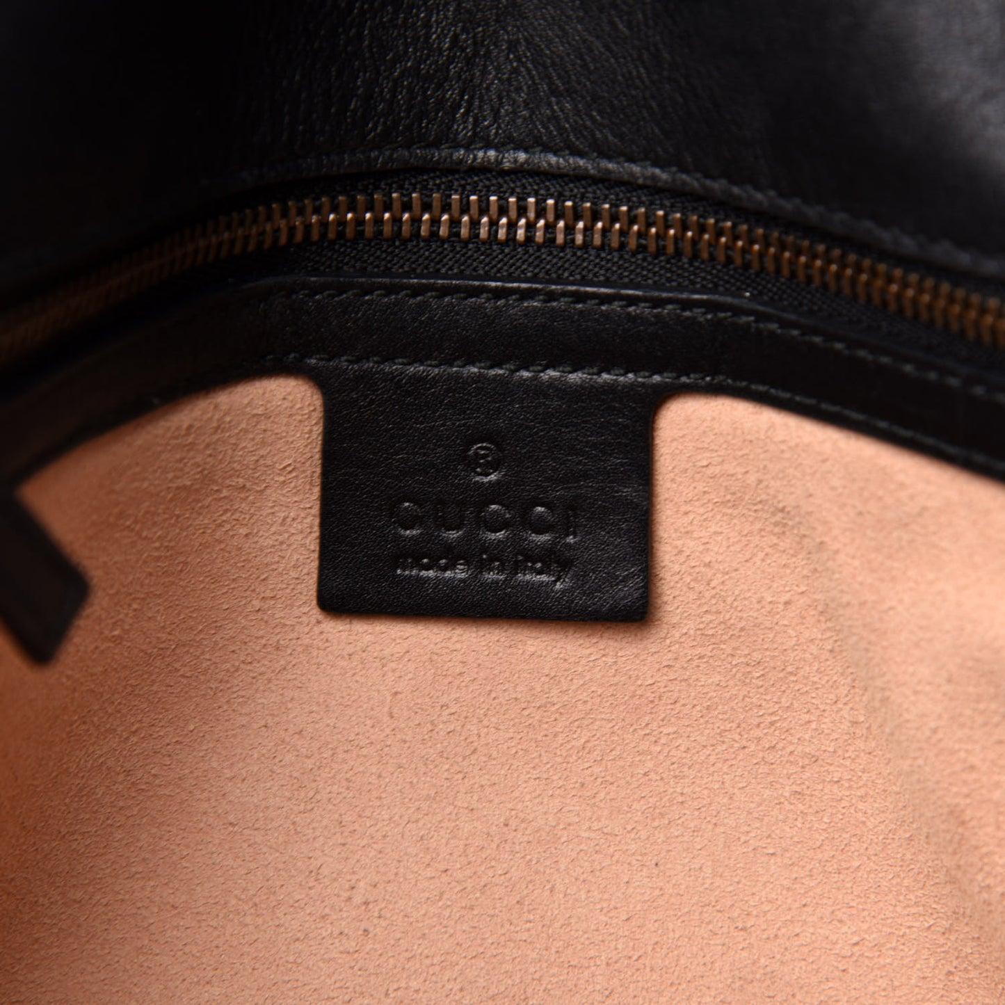 Calfskin Matelasse Medium GG Marmont Shoulder Bag Black