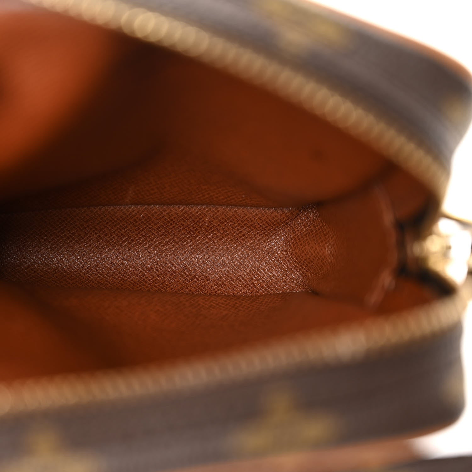 Louis Vuitton Monogram Danube 15 5 of 10